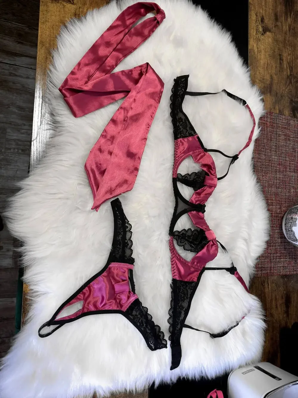 Altered Pink & Black Lace Lingerie 2pc Set w/ Tie Cutout Bra Thong 34B